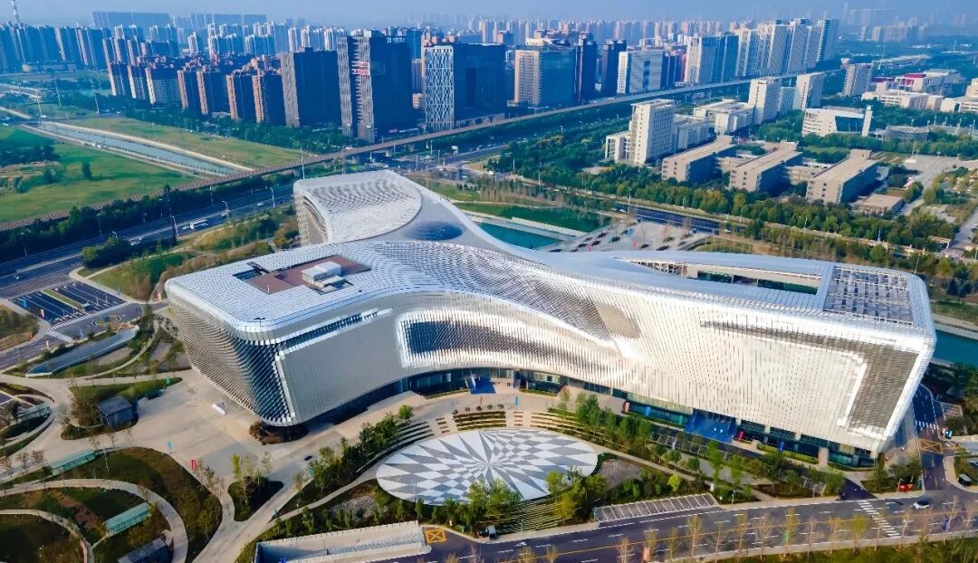 河南省人工智能应用场景专项行动启动，乡村振兴专题座谈会在河南省科技馆举办